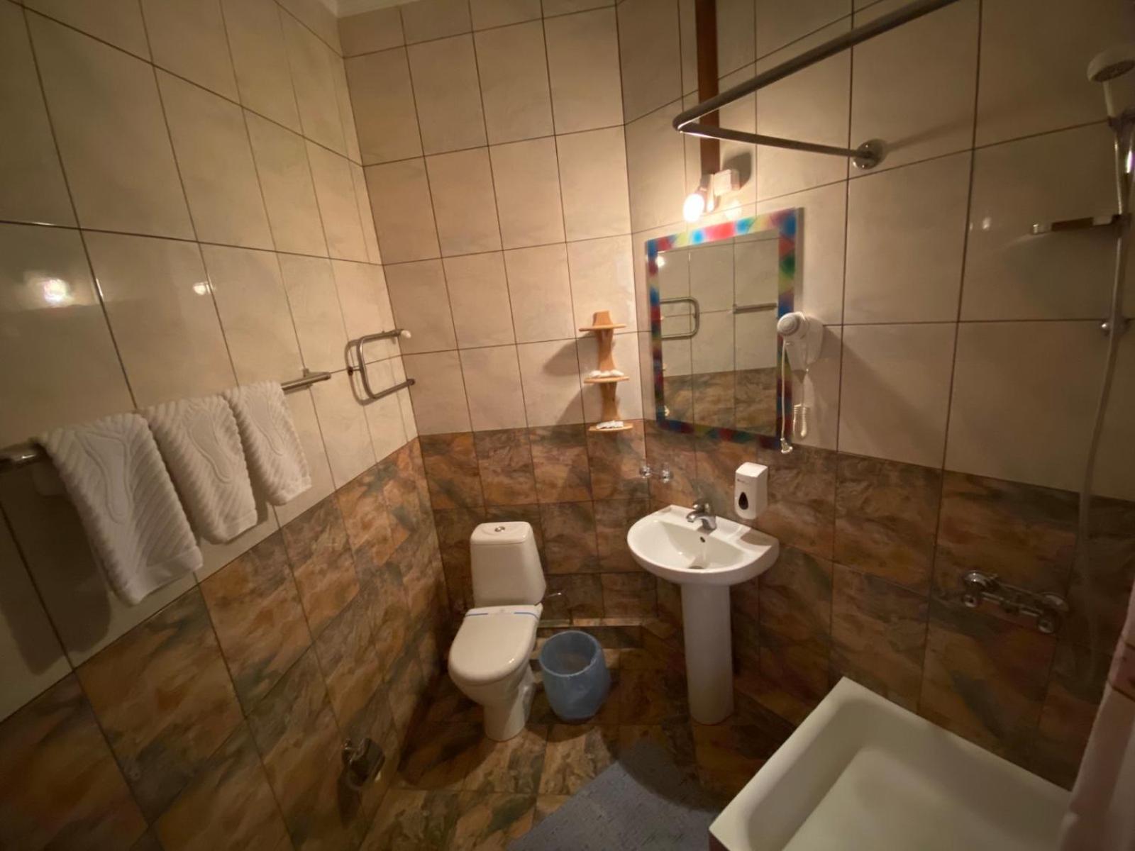 Tisa Hotel Petropavlovskaya Borshchagovka Esterno foto